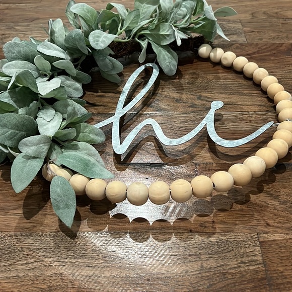 “Hi” Door Wreath- Super cute! - Picture 4 of 6